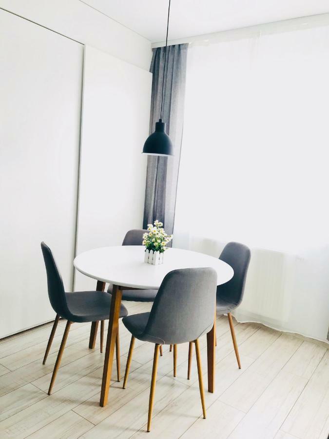 Residence P1 Орадя Екстер'єр фото